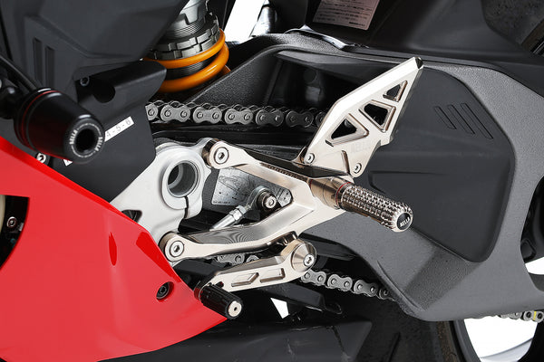 AELLA Adjustable Rearset Kit（DUCATI Panigale V4 7G) "DUCATI Team KAGAYAMA SP"nickelcoat AE-10109-SP-Ni
