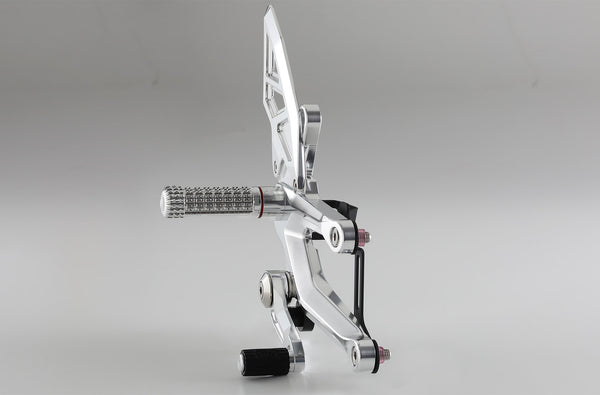 AELLA Adjustable Rearset Kit（DUCATI Panigale V4 7G) "DUCATI Team KAGAYAMA SP" AE-10109-SP-PO