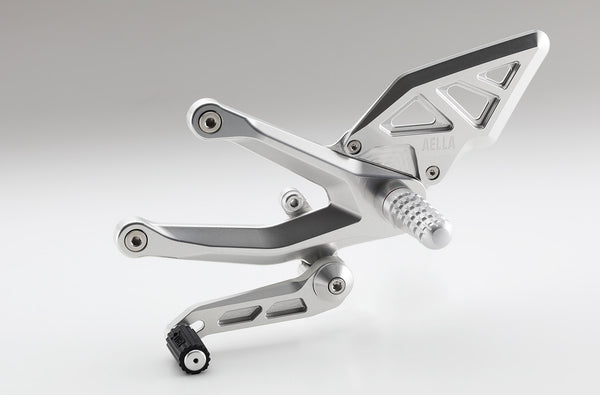 AELLA Adjustable Rearset Kit（DUCATI Panigale V4 7G) WHITE/BLACK AE-10109