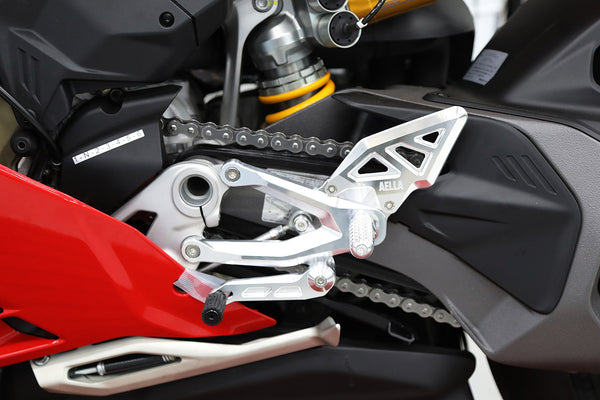 AELLA Adjustable Adjustable Adjustable Rearset Kit（DUCATI Panigale V4 7G) WHITE/BLACK AE-10109