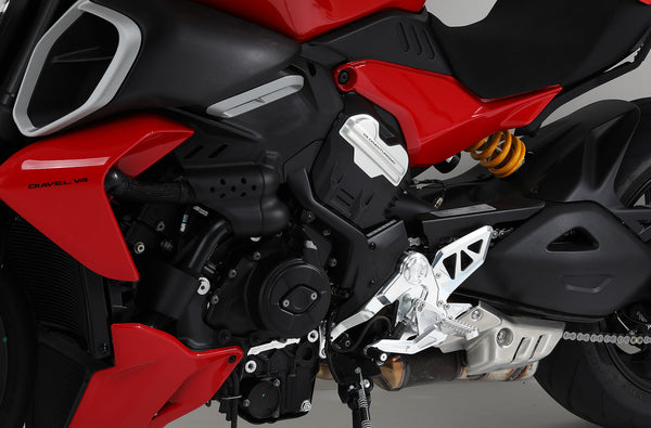 AELLA Adjustable Rearset Kit（DUCATI DIAVEL V4) AE-10111-PO