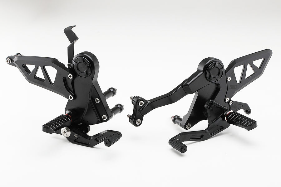 AELLA Adjustable Rearset Kit（DUCATI DIAVEL V4) BLACK AE-10111