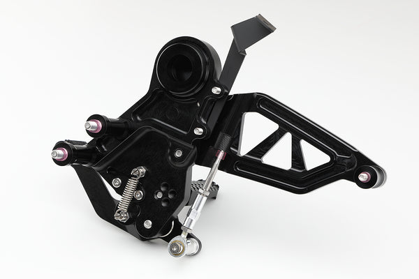 AELLA Adjustable Rearset Kit（DUCATI DIAVEL V4) BLACK AE-10111