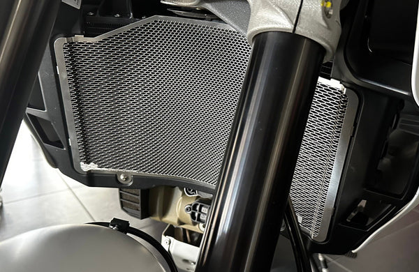 AELLA Radiator Guard (Ducati DesertX) AE-56049