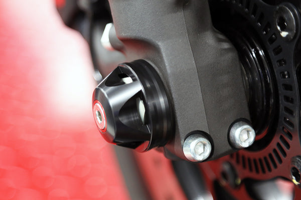 AELLA Front axle slider (SUZUKI Hayabusa) AE-68043