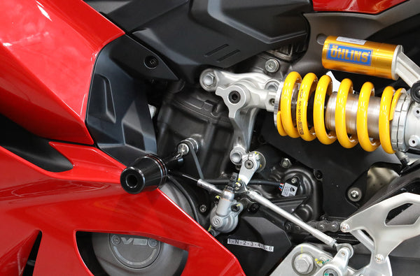 AELLA Engine Slider Kit Kit Kit (Panigale V2 /S 2025-) AE-68170