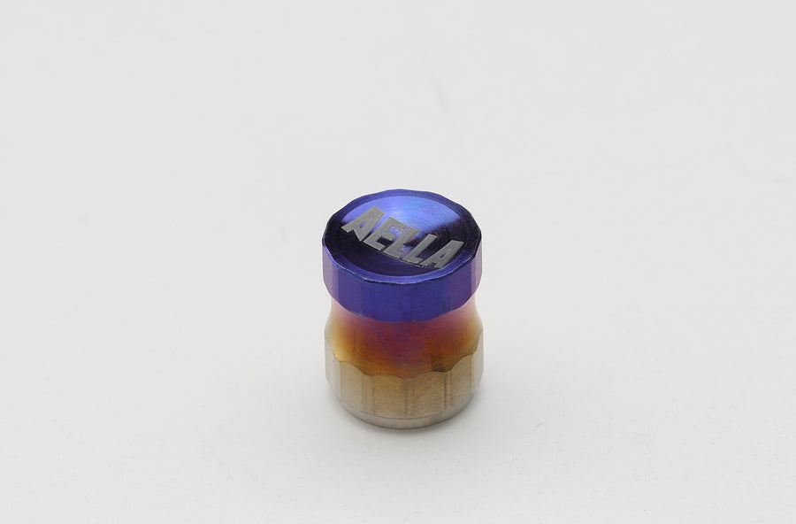 AELLA Titanium air valve cap (1 piece) / gradation AE-74001SC