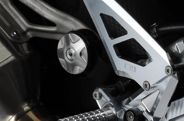 AELLA Titanium muffler bracket cap 35mm (for BMW) AT-10002A