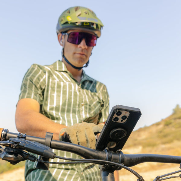 ROKFORM iPhone 15 Pro Max Rugged Case