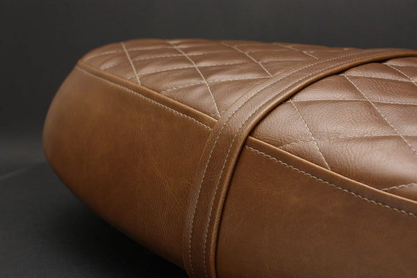 Triumph | Bonneville T100 17-20, Bonneville T120 16-26 | Vintage Diamond | Rider Seat Cover