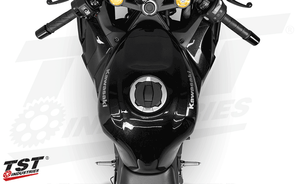 TST WORX Carbon Fiber Tank Cover Extender for Kawasaki ZX-4RR 2023+ / ZX-4R 2024+