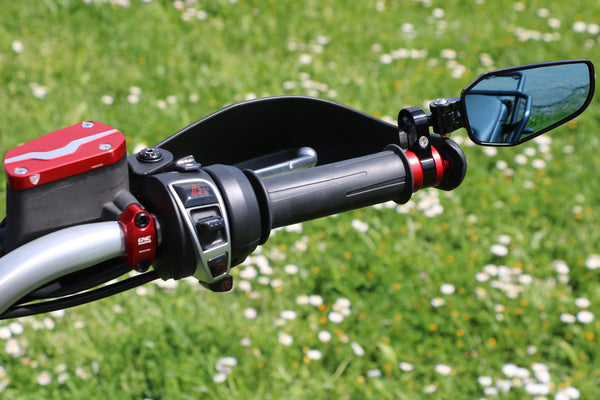 CNC RACING | Handlebar ends Moto Guzzi V85 TT