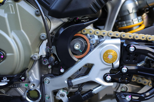 CNC RACING | Clutch slave cylinder for Ducati V4 diameter 29 mm (Ø29 mm) - Panigale, Diavel, Streetfighter and Multistrada