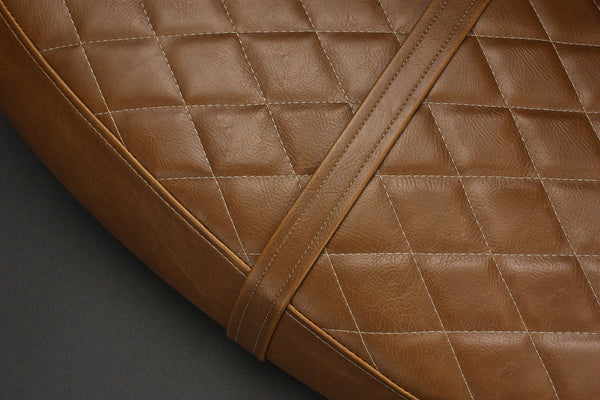Triumph | Street Twin 16-22, Speed Twin 900 22-24 | Vintage | Diamond | Rider Seat Cover