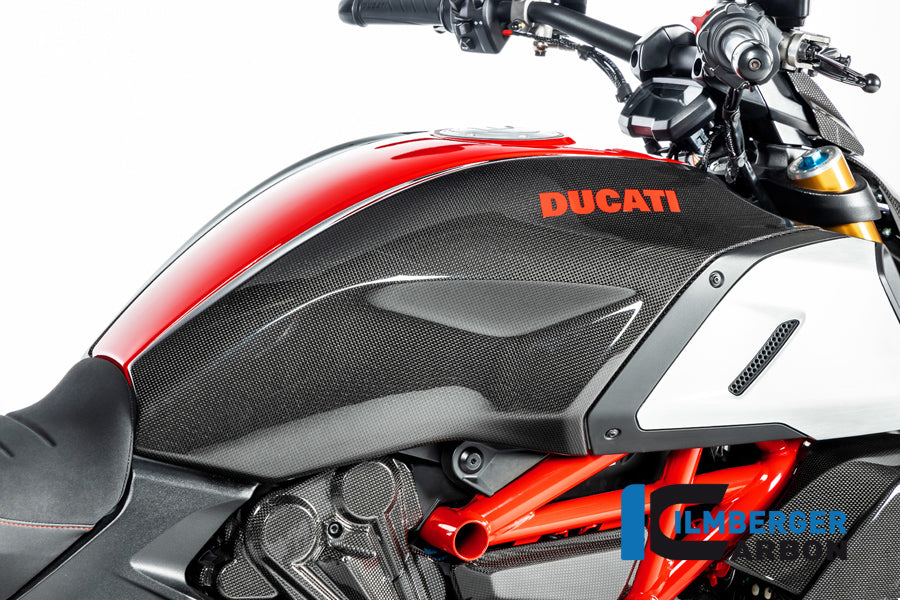 Ilmberger Carbon | Tankcover right side gloss Diavel 1260 — Ducati Diavel from 2019