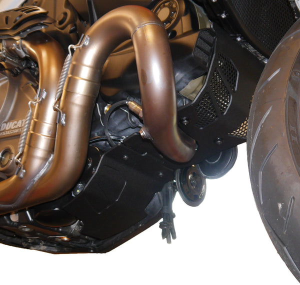 Evotech Performance Ducati Monster 821 Stripe Radiator and Engine Guard set 2016 - 2017 - image 2