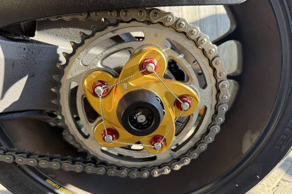 CNC RACING | Rear sprocket flange Ducati - monocolor version