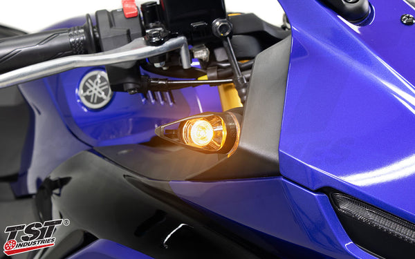 TST MECH-GTR Front LED Turn Signals for Yamaha YZF-R3 2025+