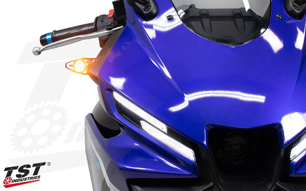 TST MECH-GTR Front LED Turn Signals for Yamaha YZF-R3 2025+