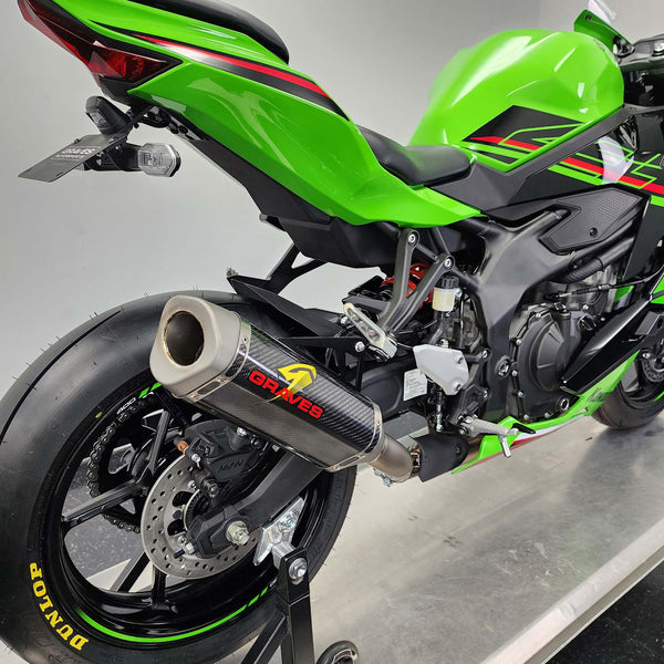 Graves Motorsports Kawasaki ZX-4RR ZX-4R Cat-Back Slip-on Carbon Exhaust