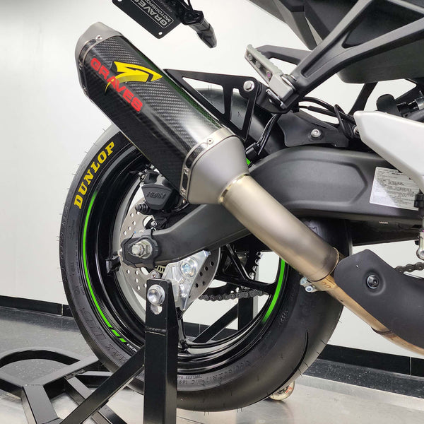 Graves Motorsports Kawasaki ZX-4RR ZX-4R Cat-Back Slip-on Carbon Exhaust