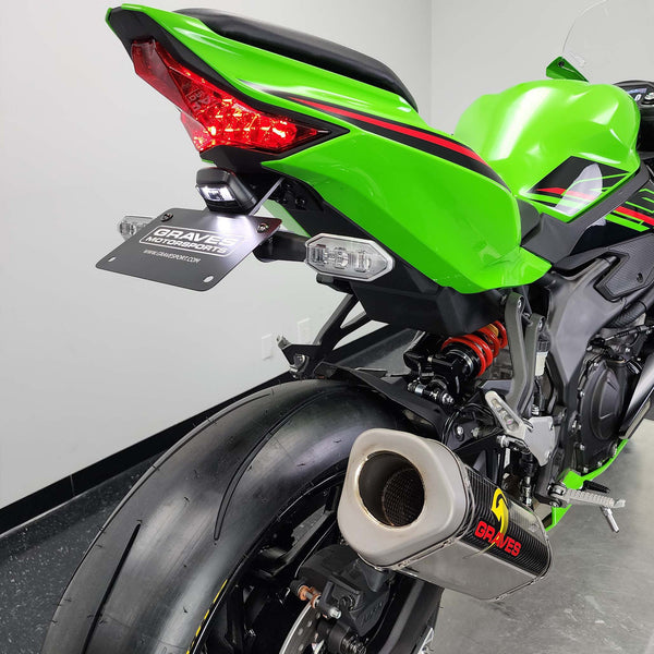 Graves Motorsports Kawasaki ZX-4RR ZX-4R Cat-Back Slip-on Carbon Exhaust
