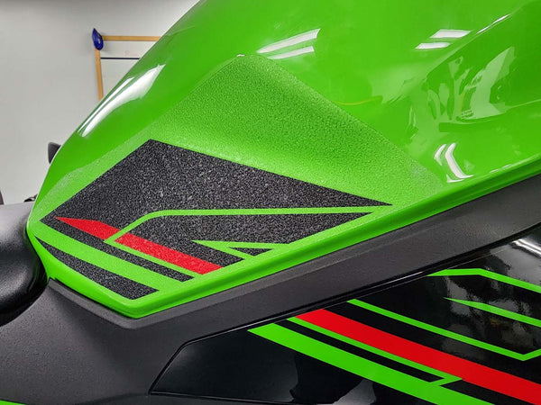 Graves Motorsports Kawasaki ZX-4RR ZX-4R Tank Grip