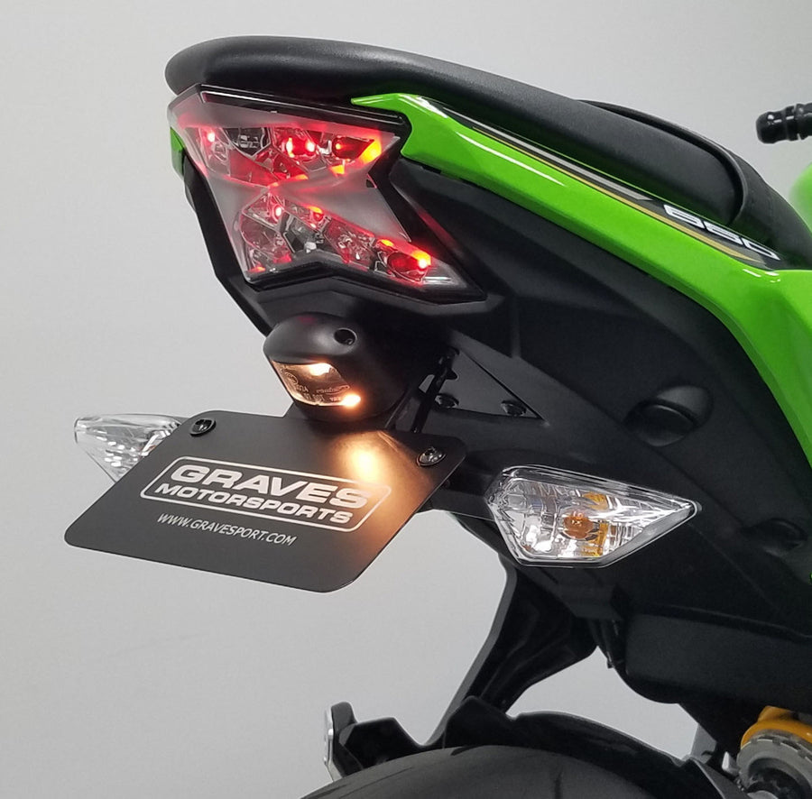 Graves Motorsports Kawasaki Z650 / Ninja 650 Fender Eliminator Kit