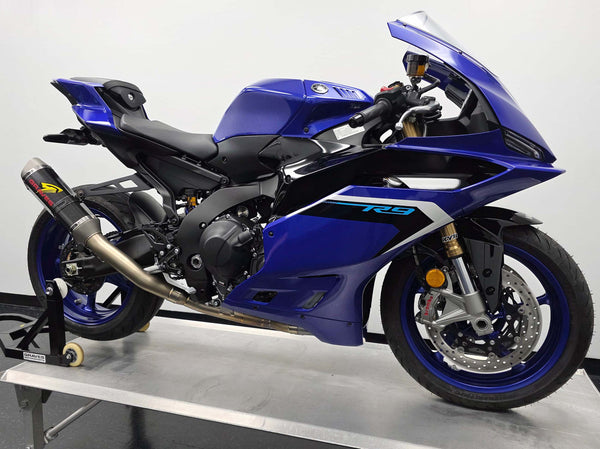 Graves Motorsports Yamaha R9 Titanium WORKS Exhaust - Carbon Silencer