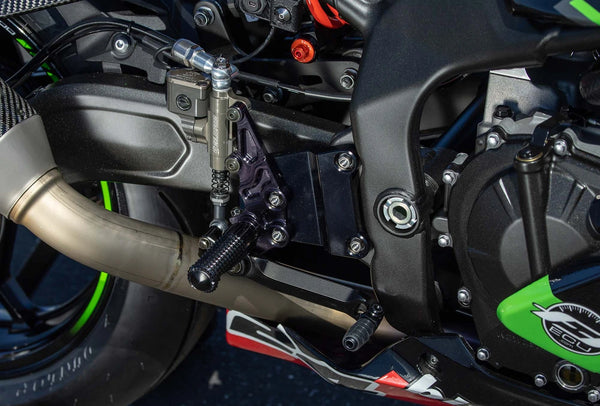 Graves Motorsports Kawasaki ZX-4RR / ZX-4R Adjustable Rearsets