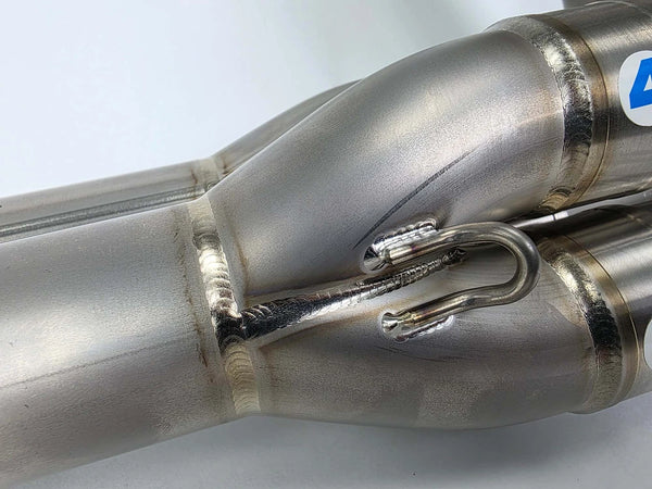 Graves Motorsports Yamaha R1 Full Titanium Superbike Exhaust System