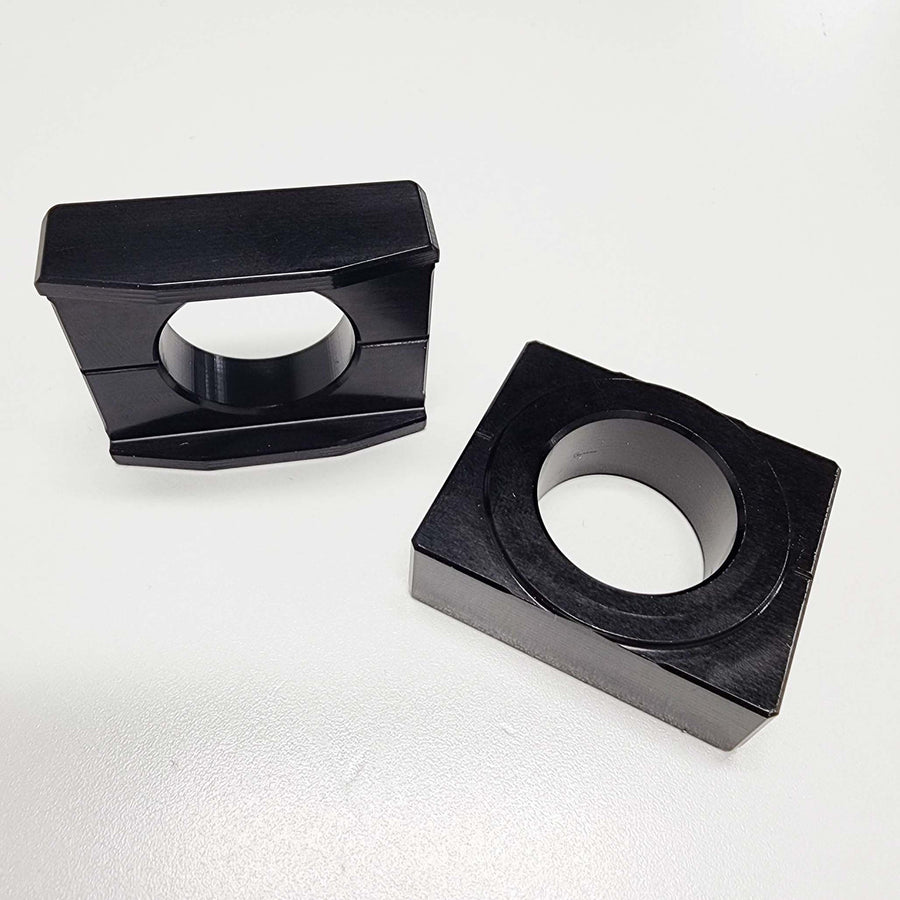 Graves Motorsports WORKS Kawasaki ZX-6R ZX-10R Axle Blocks