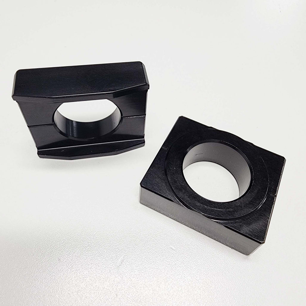 Graves Motorsports WORKS Kawasaki ZX-6R ZX-10R Axle Blocks