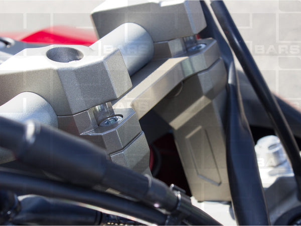 HeliBars Yamaha FJ-09 2015-onwards Tour Performance handlebar riser