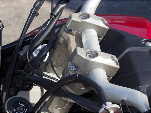 HeliBars Yamaha FJ-09 2015-onwards Tour Performance handlebar riser