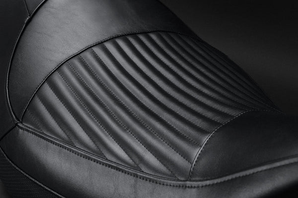 Honda | Valkyrie Rune 04 | Sport Classic | Rider Seat Cover