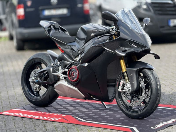 lower fairing carbonfiber Ducati Panigale V4 2025- image 6