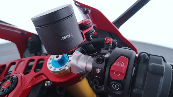 CNC RACING | Fluid reservoir front brake 25 ml - carbon