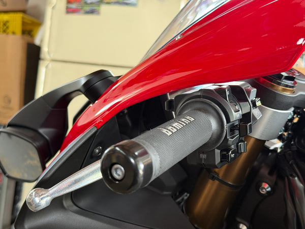 HeliBars Yamaha YZF R1 1998-2003, 2015-2026 TracStar handlebar risers