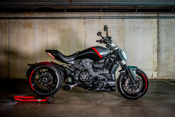 CNC RACING | Clear cover oil bath clutch Ducati
