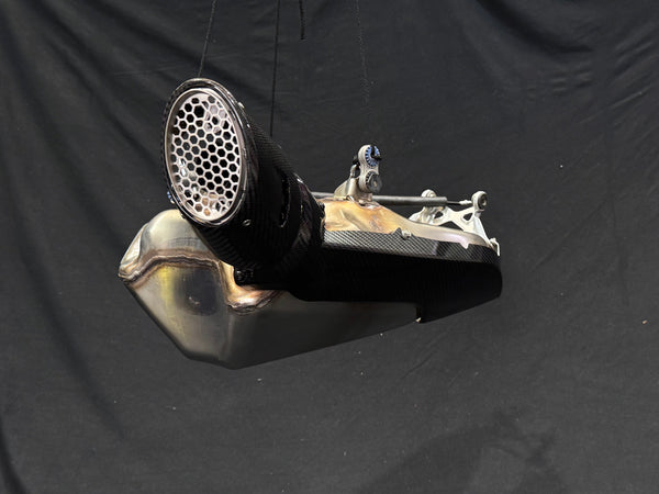 Carbon Fibre Dresser Kit Ducati V2 Panigale OEM Muffler 2020-2024