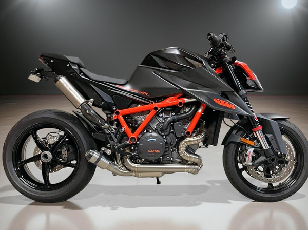 KTM Super Duke 1290/1390R/RR Vandemon Twin Shot Titanium Exhaust System