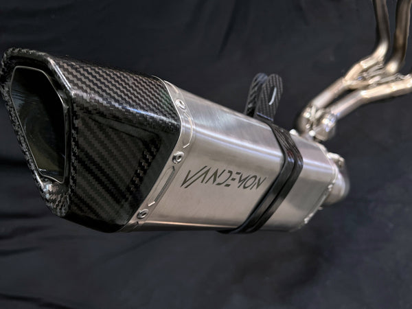 Suzuki GSX-R1000  Full Titanium Exhaust System 2017-2025