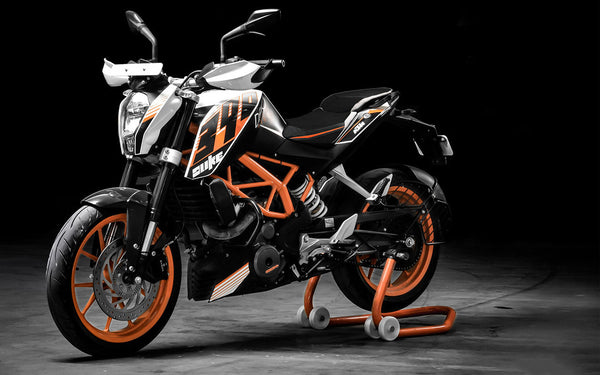 KTM | 125 Duke 11-16, 200 Duke 12-16, 250 Duke 15-16, 390 Duke 13-16 | R | Rider Seat Cover