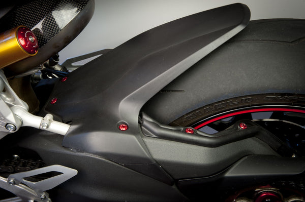 CNC RACING | Special screw swingarm and rear mudguard Ducati 1199 1299 Panigale