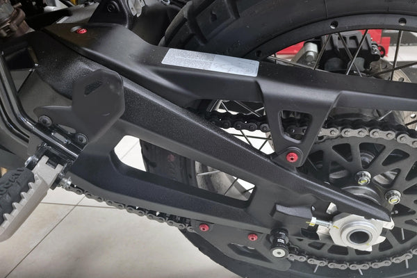 CNC RACING | Screw kit chain protection top and bottom Ducati DesertX
