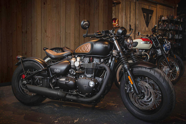Triumph | Bobber 17-25 | Diamond | Knee Grips