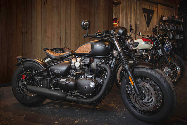 Triumph | Bobber 17-25 | Union Jack | Knee Grips