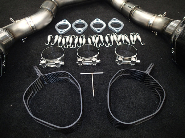 Kawasaki Z1000 Vandemon 4 into 2 Titanium Exhaust System with Carbon Fibre Mufflers