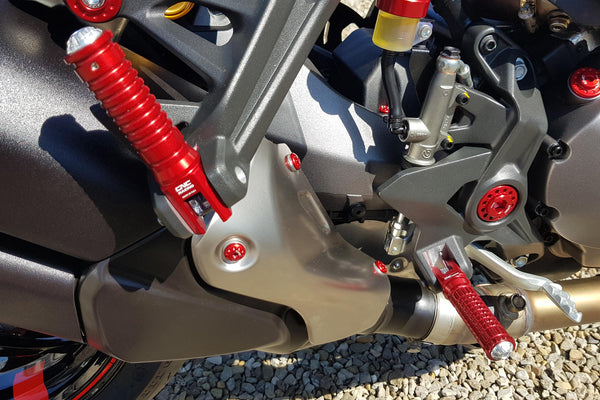 CNC RACING | Front footpegs OEM rearsets Ducati